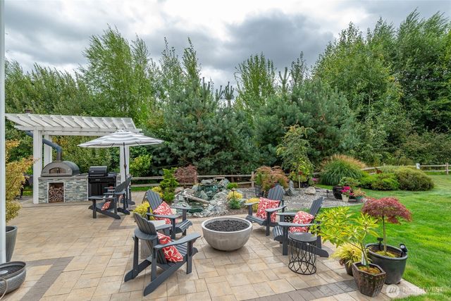 16700 Frazier Heights Place, Burlington, WA 98233