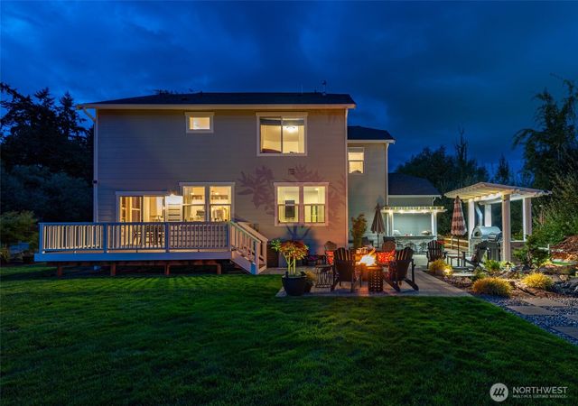 16700 Frazier Heights Place, Burlington, WA 98233