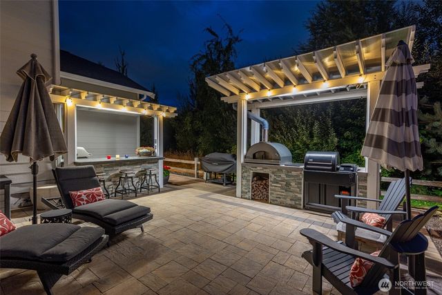 16700 Frazier Heights Place, Burlington, WA 98233