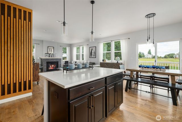 16700 Frazier Heights Place, Burlington, WA 98233