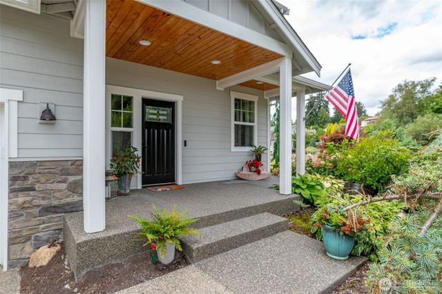 16700 Frazier Heights Place, Burlington, WA 98233