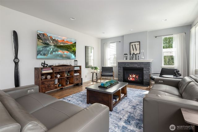 16700 Frazier Heights Place, Burlington, WA 98233