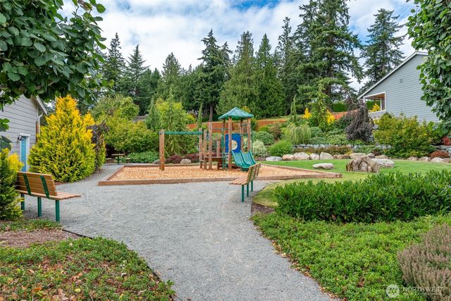 16700 Frazier Heights Place, Burlington, WA 98233