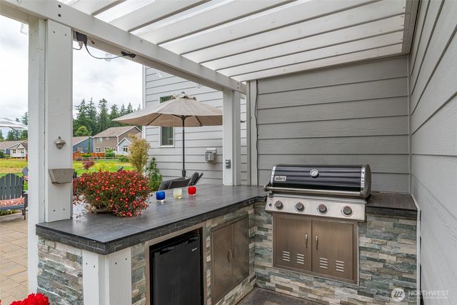 16700 Frazier Heights Place, Burlington, WA 98233
