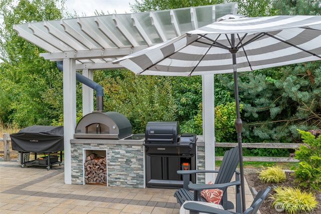 16700 Frazier Heights Place, Burlington, WA 98233