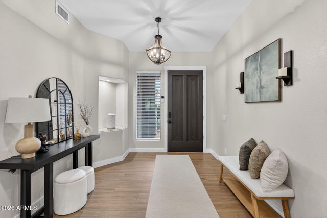 6018 E SMOKEHOUSE Trail, Scottsdale, AZ 85266