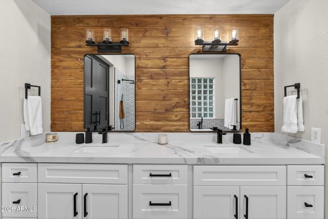 6018 E SMOKEHOUSE Trail, Scottsdale, AZ 85266