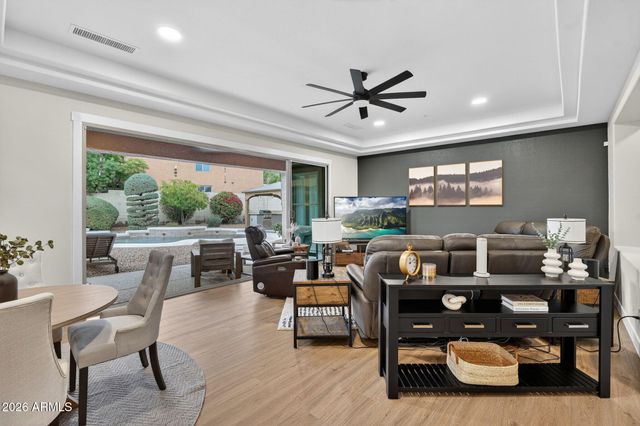 6018 E SMOKEHOUSE Trail, Scottsdale, AZ 85266