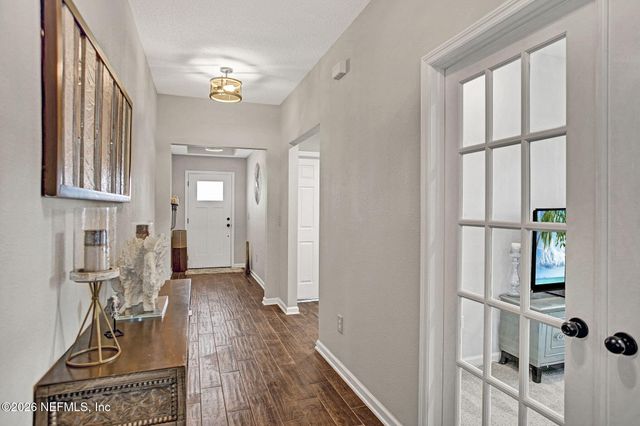 13888 HARLOWTON Avenue, Jacksonville, FL 32256