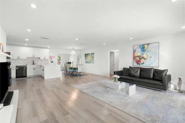 1111 NW 49th Street, Deerfield Beach, FL 33064