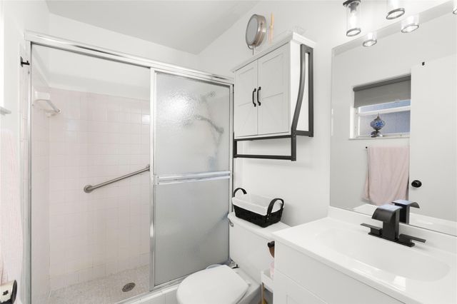 1111 NW 49th Street, Deerfield Beach, FL 33064