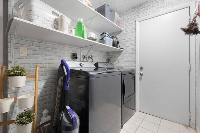 1111 NW 49th Street, Deerfield Beach, FL 33064