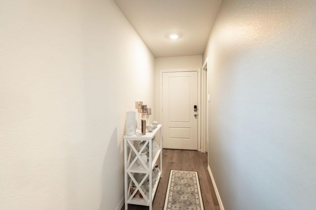 808 Hay Loft Lane, Royse City, TX 75189