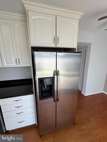 2214 JENSEN PL, Herndon, VA 20170