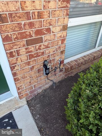 2214 JENSEN PL, Herndon, VA 20170