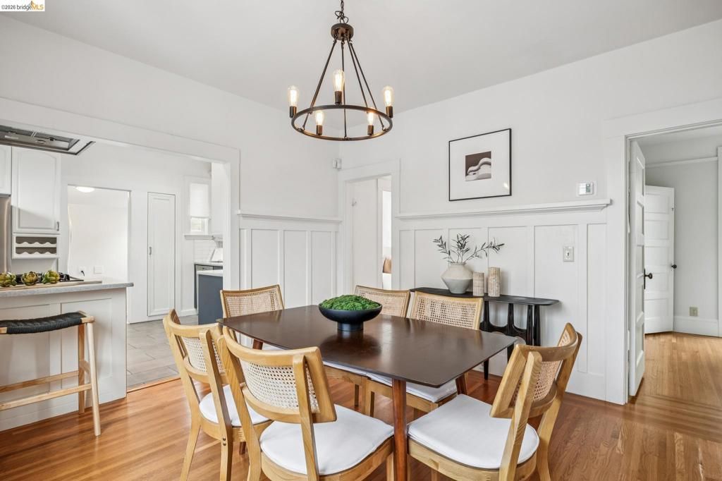 Image 13 of property listing at 4720 Salem St, Emeryville, CA 94608
