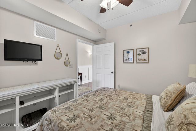 106 N Water Street 302, Wilmington, NC 28401