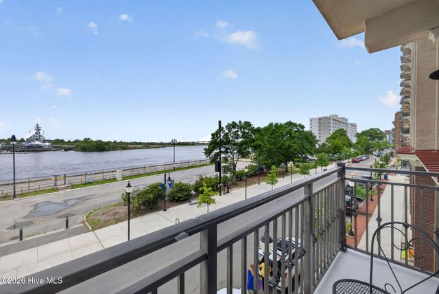106 N Water Street 302, Wilmington, NC 28401
