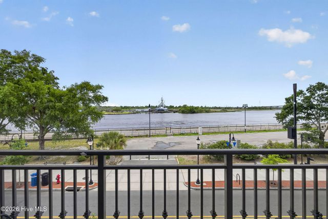 106 N Water Street 302, Wilmington, NC 28401