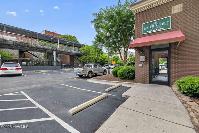 106 N Water Street 302, Wilmington, NC 28401