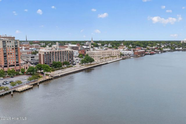 106 N Water Street 302, Wilmington, NC 28401