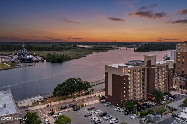 106 N Water Street 302, Wilmington, NC 28401