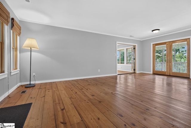 187 Caledonia Road, Landrum, SC 29356