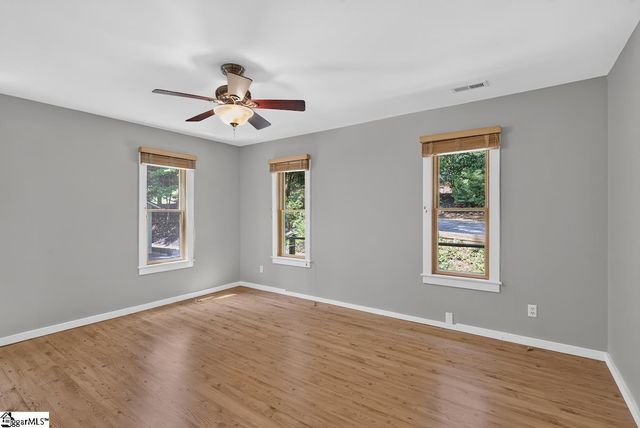 187 Caledonia Road, Landrum, SC 29356