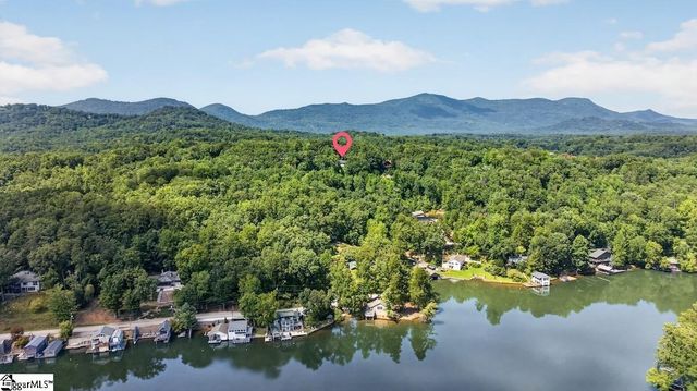 187 Caledonia Road, Landrum, SC 29356