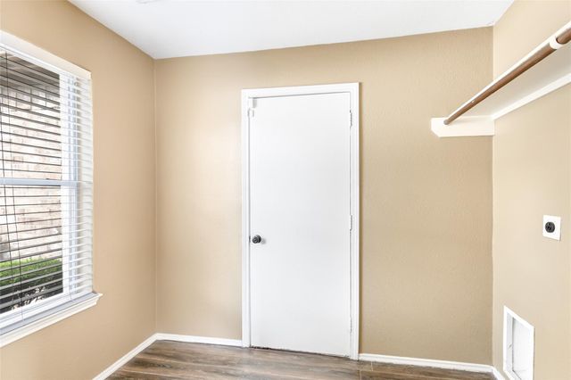 9415 Shaded Pines Drive, Humble, TX 77396
