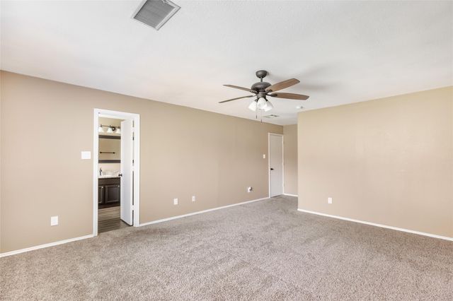 9415 Shaded Pines Drive, Humble, TX 77396