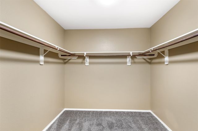 9415 Shaded Pines Drive, Humble, TX 77396