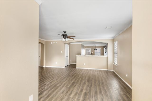 9415 Shaded Pines Drive, Humble, TX 77396
