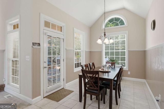 139 Montvale Drive, Hoschton, GA 30548