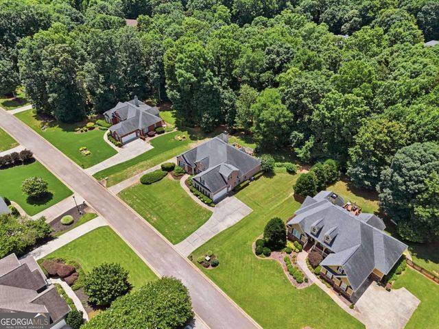 139 Montvale Drive, Hoschton, GA 30548