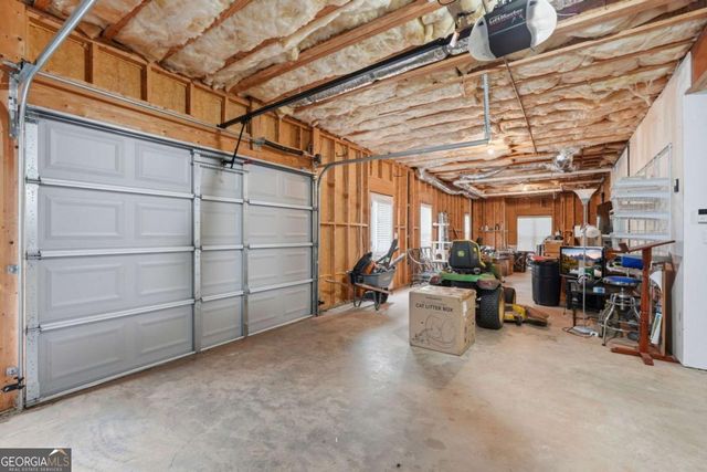 139 Montvale Drive, Hoschton, GA 30548