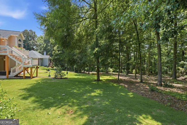 139 Montvale Drive, Hoschton, GA 30548