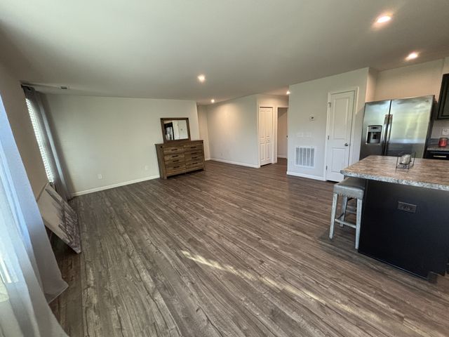 1127 Concord Springs Dr, White House, TN 37188