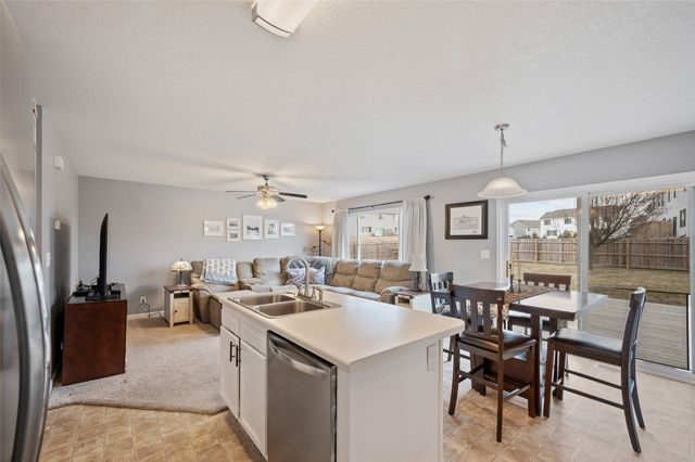 2833 Brockway Drive, Des Moines, IA 50320