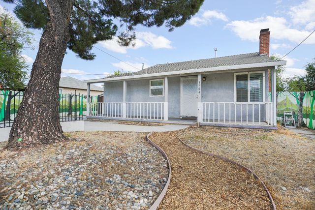 3704 Willow, Sacramento, CA 95838