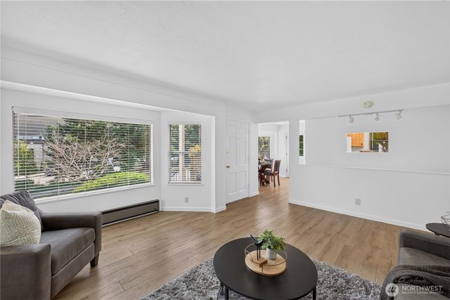 3310 SW 104th Street, Seattle, WA 98146
