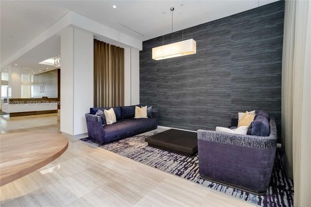 100 Bayview Drive 2014, Sunny Isles Beach, FL 33160