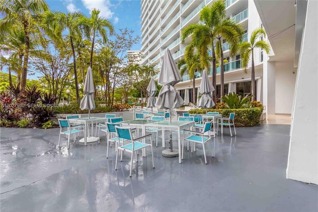 100 Bayview Drive 2014, Sunny Isles Beach, FL 33160