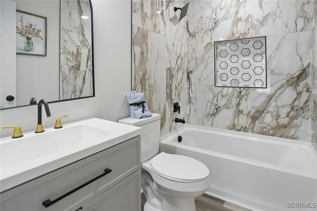 1114 Hinton St, Petersburg, VA 23803