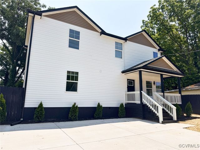 1114 Hinton St, Petersburg, VA 23803