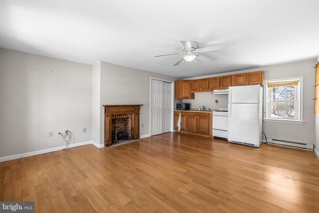 1421 N MAIN ST, Hampstead, MD 21074