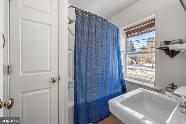 1421 N MAIN ST, Hampstead, MD 21074