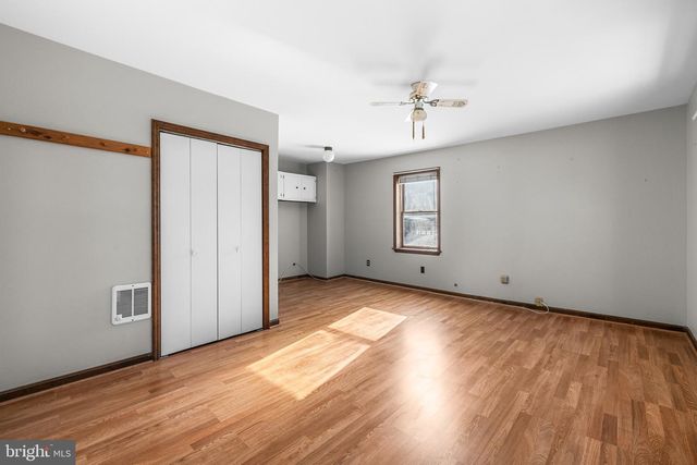 1421 N MAIN ST, Hampstead, MD 21074