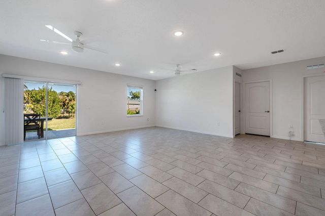 1025 SW Sarto Lane, Port St. Lucie, Port St Lucie, FL 34953