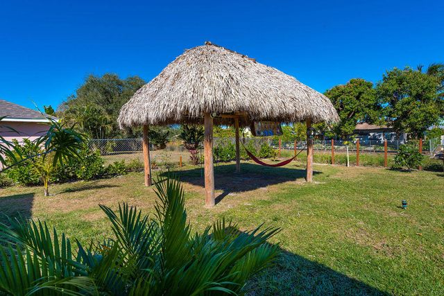 1025 SW Sarto Lane, Port St. Lucie, Port St Lucie, FL 34953